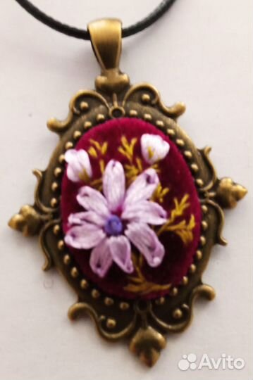 Украшения ручной работы