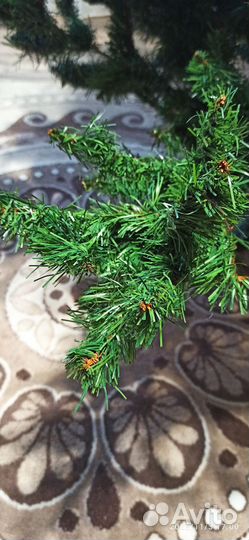 Елка искусственная 210 см