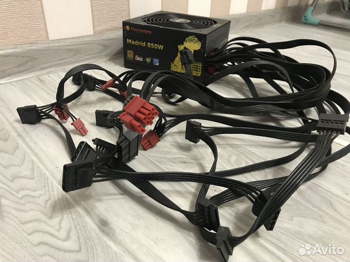 Блок питания thermaltake madrid 850w