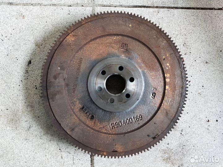 Маховик МКПП 1.6, 1.8 Опель Астра Н, Зафира В