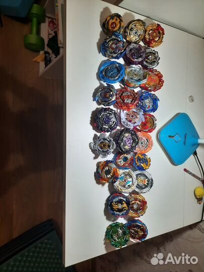 Коллекция волчков бейблэйд бёрст