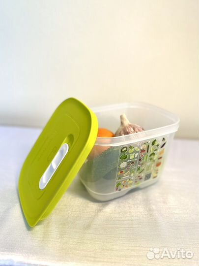 Контейнер «Умный холодильник» Tupperware