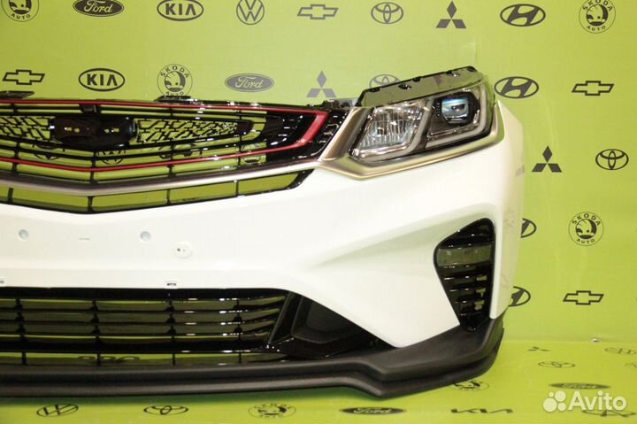 Бампер Белый в сборе Geely Coolray 2019 - 2023