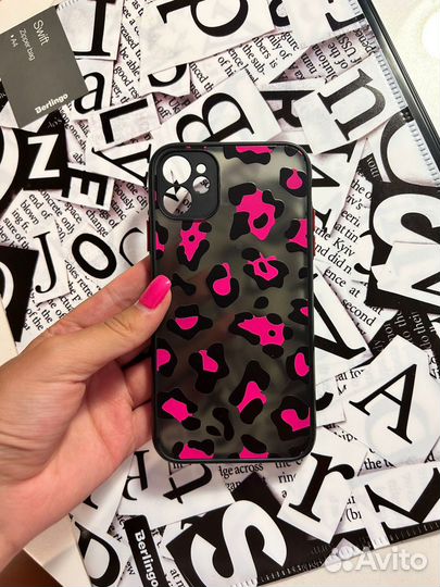 Чехол на iPhone 11