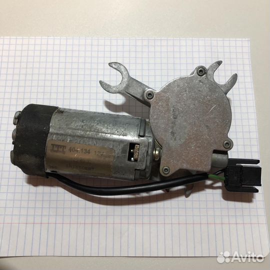 Двигатель электролюка Volvo S70