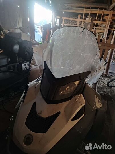 BRP lynx xtrim commander 600 sdi