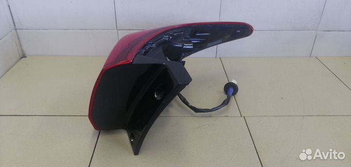 Фонарь задний наружный левый Outlander (GF) 2012