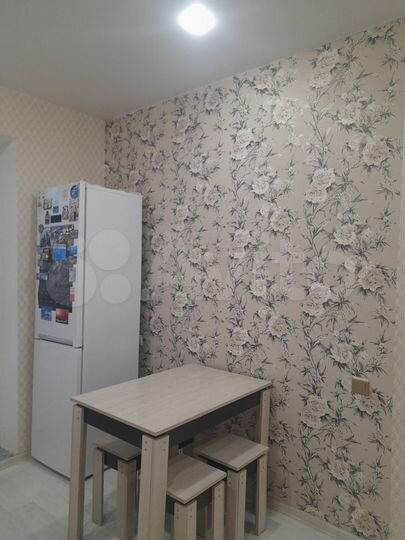 2-к. квартира, 70 м², 2/2 эт.