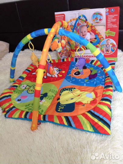 Развивающийся коврик