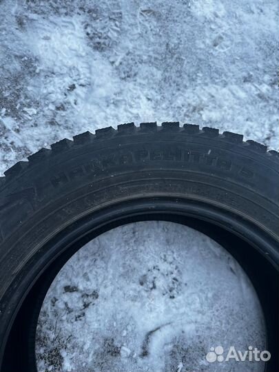 Nokian Tyres Hakkapeliitta 5 215/65 R16