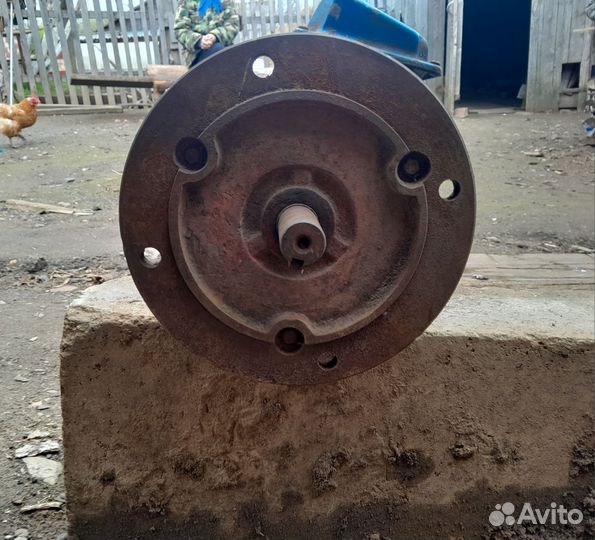 Электродвигатель Y100L2-4