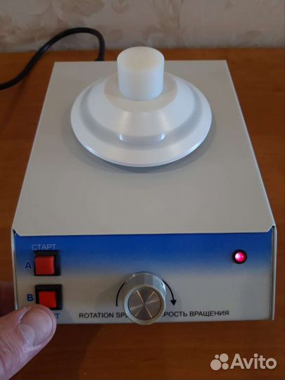 Медицинская микроцентрифуга Биоком