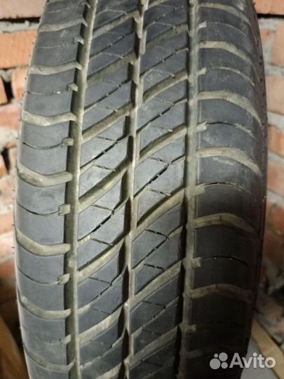 Bridgestone Dueler H/T 684 195/80 R15