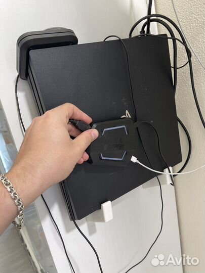 Sony playstation 4 pro 1tb