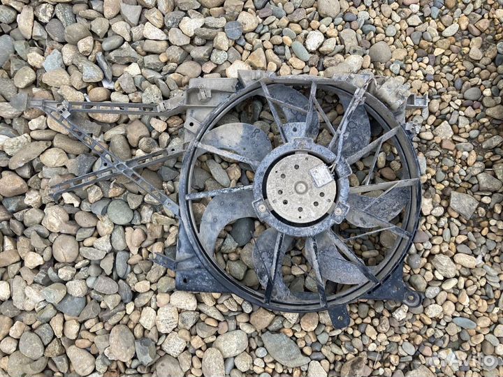 Вентилятор охлаждения радиатора Опель Астра G