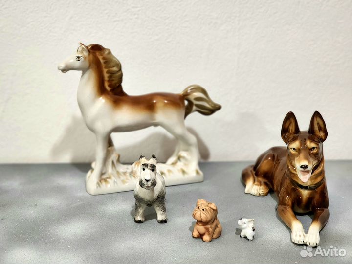 Фарфоровые статуэтки