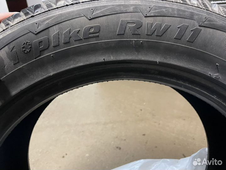 Hankook I'Pike RW11 235/55 R17 99T
