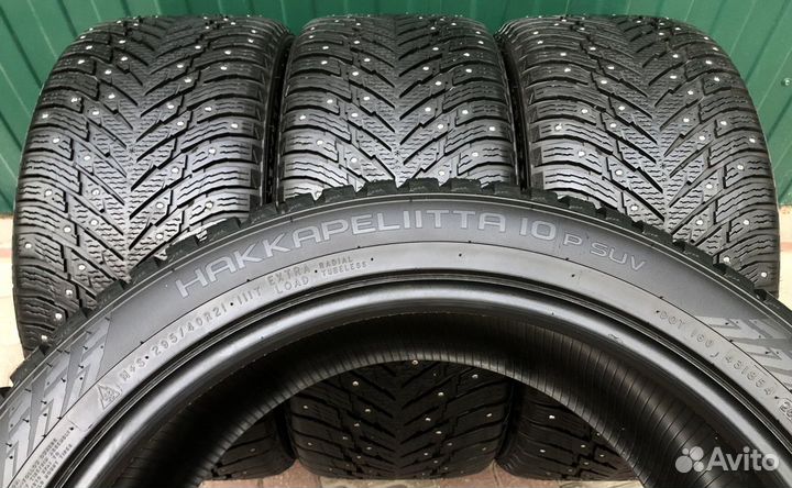 Nokian Tyres Hakkapeliitta 10p SUV 295/40 R21