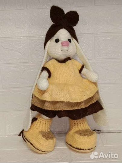 Вязаная зайка