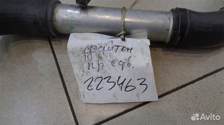 Патрубок интеркулера Volkswagen Phaeton 2002-2016