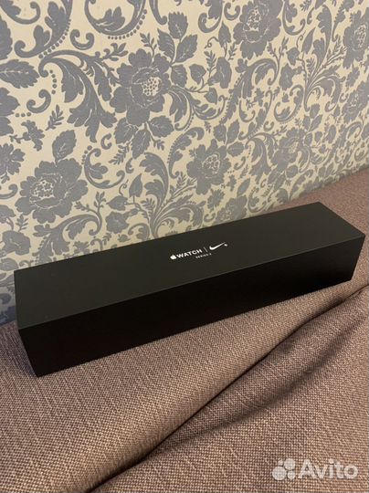 Коробка от iPhone 11, Earpods и Apple Watch 3