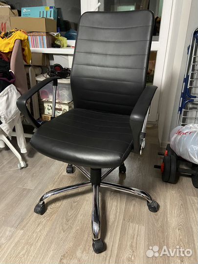 Компьютерное кресло офисное