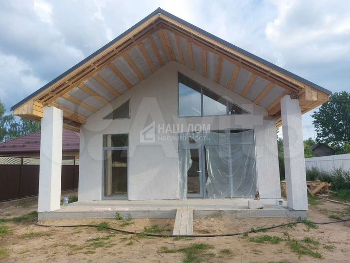 Дом 154 м² на участке 7,7 сот.