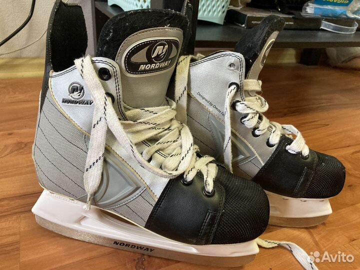 Коньки хоккейные 36 размер