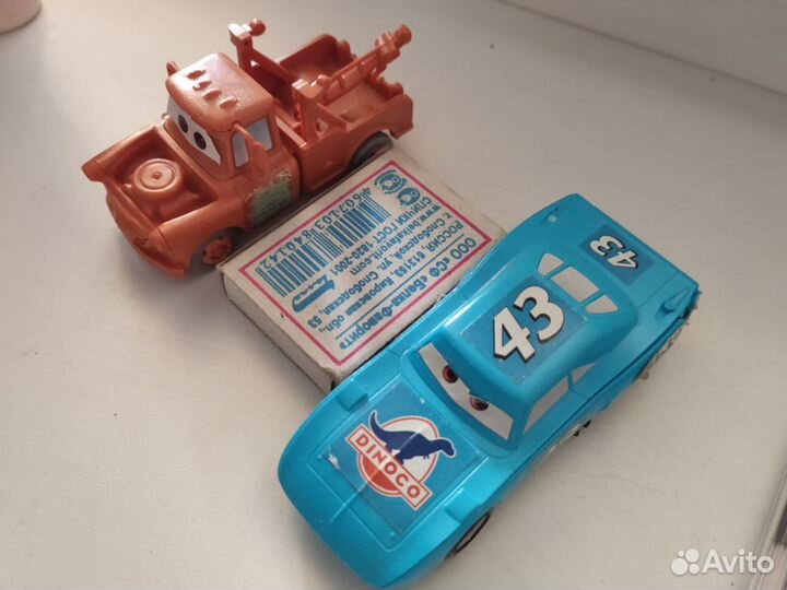 Машинки из мультфильма 