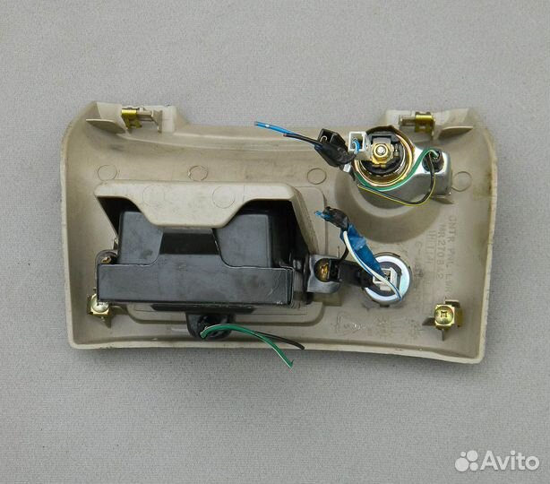 Пепельница передняя Mitsubishi Galant 8