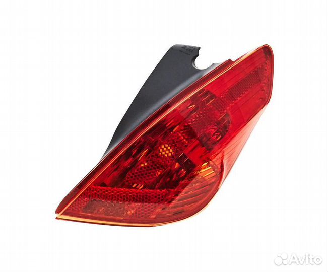 Фонарь правый задний в крыло Peugeot 308