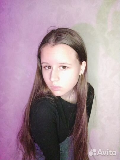 Модель на маникюр