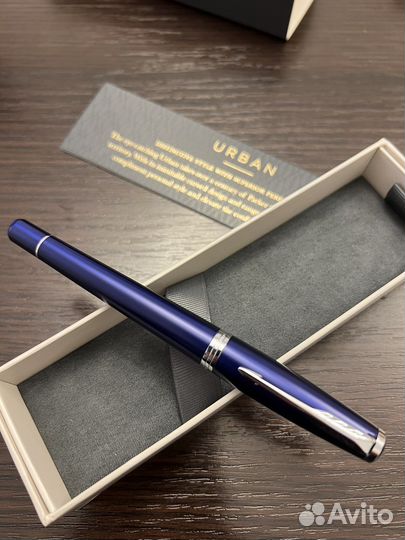 Шариковая ручка parker