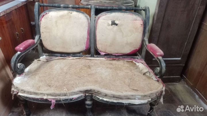 Диван антикварный 19 век