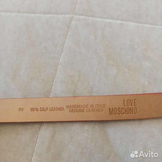 Кожаный ремень женский Love Moschino