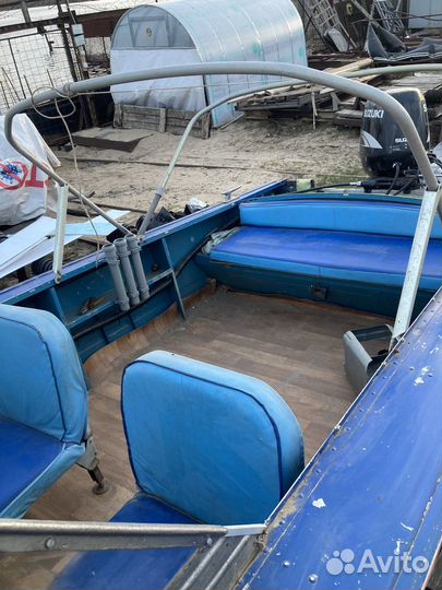 Лодка Прогресс с мотором 50 сил