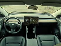 Tesla Model 3 AT, 2019, 41 000 км, с пробегом, цена 2 800 000 руб.