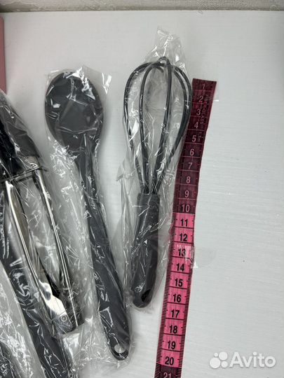 Набор кухонных принадлежностей из силикона новый