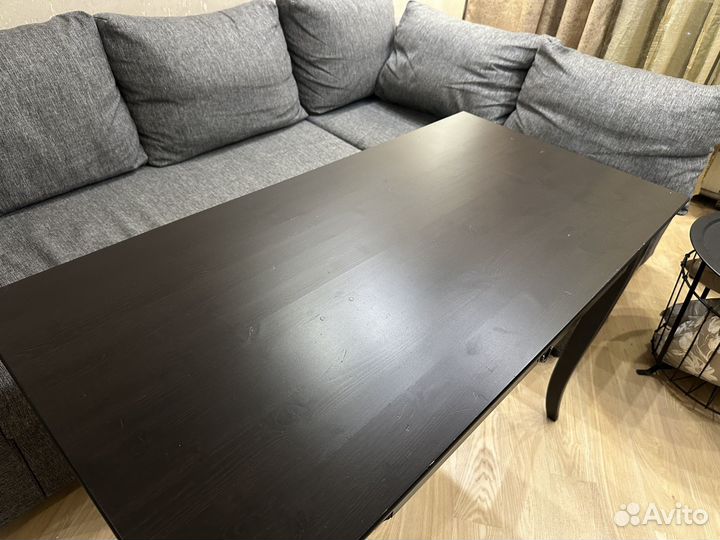 Письменный стол IKEA