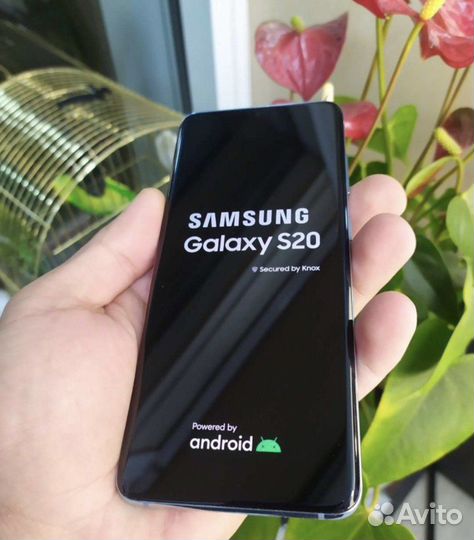 Samsung Galaxy S20, 8/128 ГБ