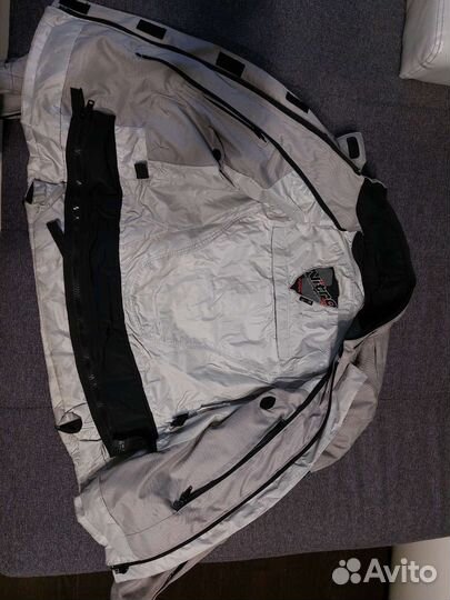 Мото куртка женская