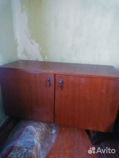 Тумба полированная.Винтажная.СССР