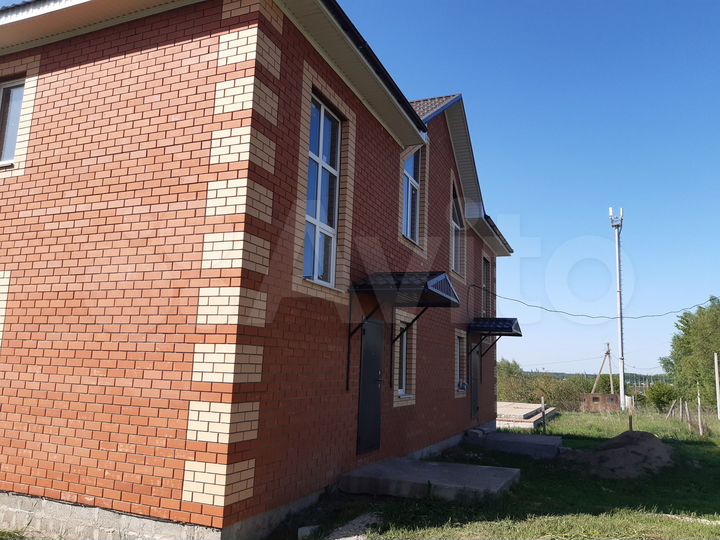 Таунхаус 128 м² на участке 4 сот.