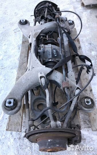 Балка задняя Mercedes Benz W220 S-Class