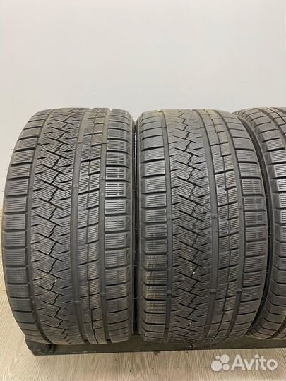 Triangle Snowlink TWT02 245/45 R19 и 275/40 R19 105V