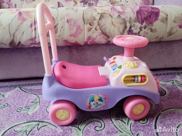 Машинка-каталка