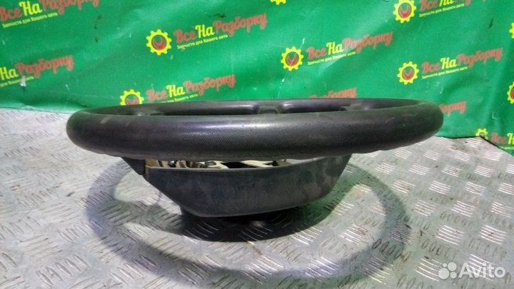 Руль рулевое колесо Mitsubishi Carisma седан 1.6