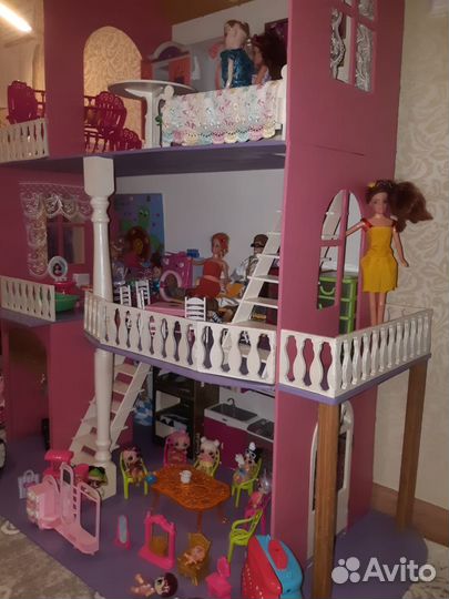 Кукольный домик