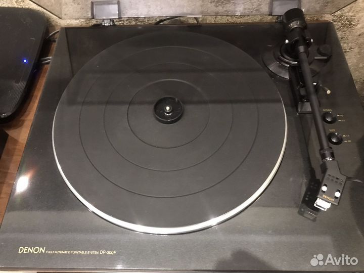 Denon dp 300f