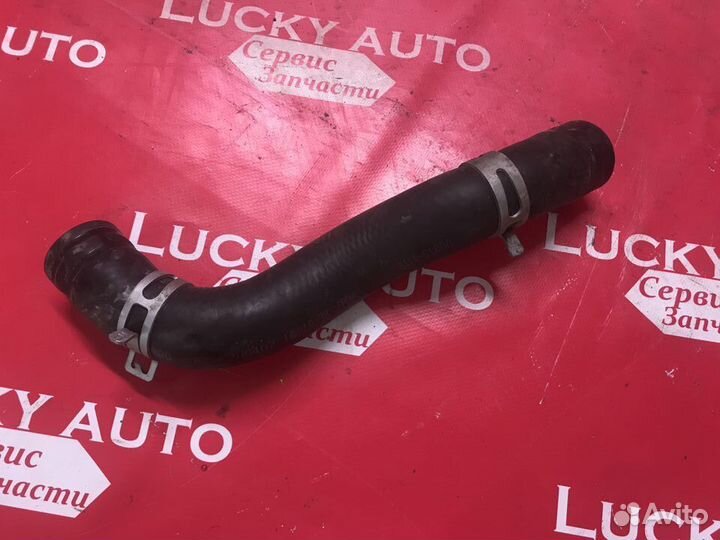 Патрубок радиатора нижний Хундай Санта Фе 4 2.2D